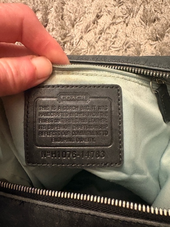 Coach - Picture 5 of 6